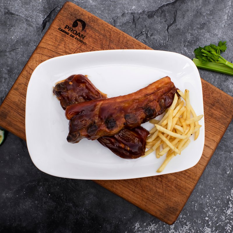 Asado de tira de costillas de cerdo